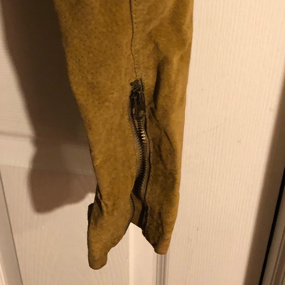 Mid Jacket - Picture 3 of 5